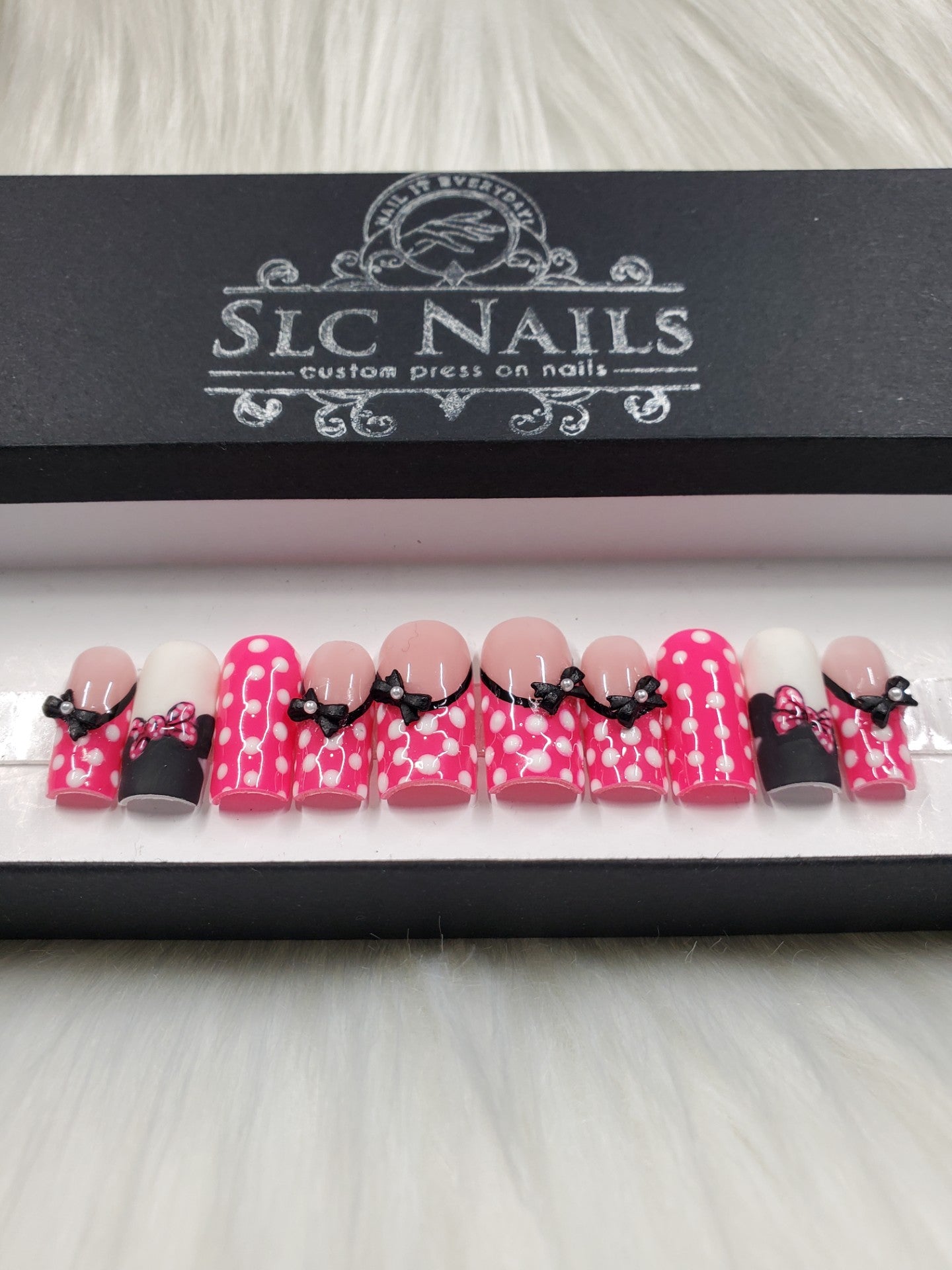 Minnie Mouse Vibes